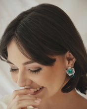 Cargar imagen en el visor de la galería, Lori Earrings