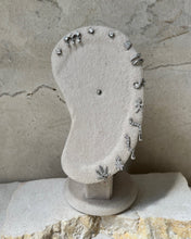 Cargar imagen en el visor de la galería, Mich Earrings