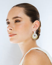 Cargar imagen en el visor de la galería, Aina Earrings
