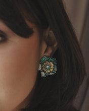 Cargar imagen en el visor de la galería, Amelia Earrings
