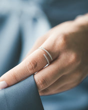 Cargar imagen en el visor de la galería, Amber Ring
