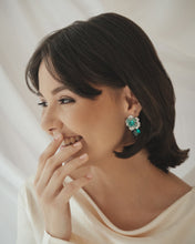 Cargar imagen en el visor de la galería, Lori Earrings
