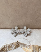 Cargar imagen en el visor de la galería, Amelie Earrings
