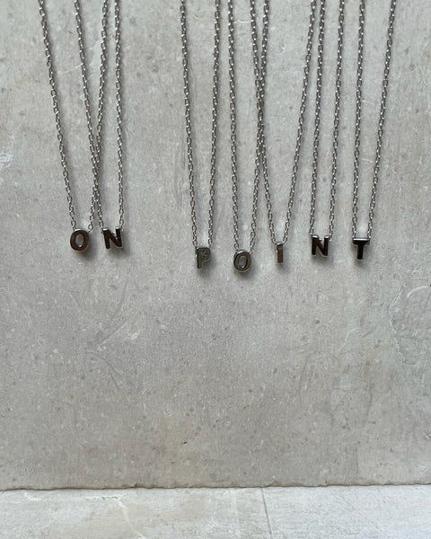 Initials Necklace Plateado