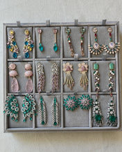 Cargar imagen en el visor de la galería, Frida Earring
