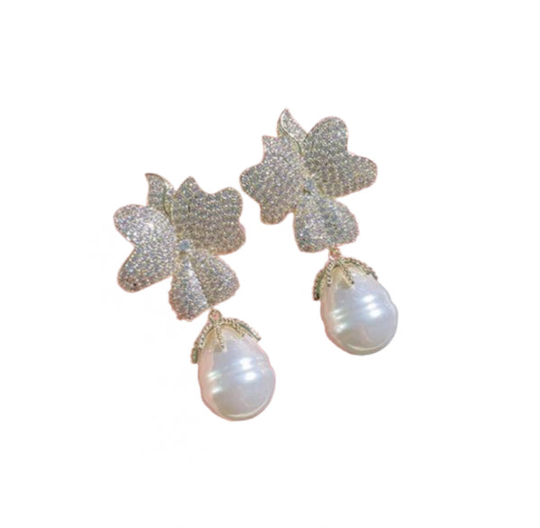 Gala Earrings