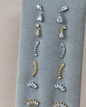 Cargar imagen en el visor de la galería, Claudine Earrings
