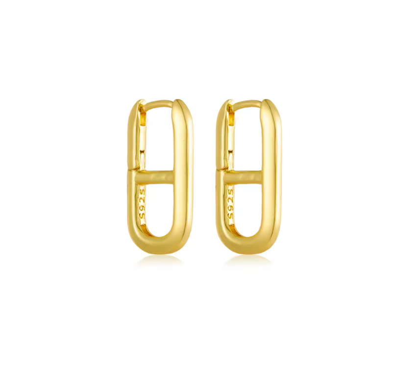 Andrea Hoops