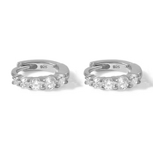 Cargar imagen en el visor de la galería, Zircon Hoops
