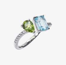 Cargar imagen en el visor de la galería, Peridot/ Topaz Ring
