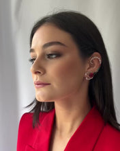Cargar y reproducir el video en el visor de la galería, Scorpion Earrings

