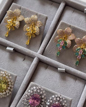 Cargar y reproducir el video en el visor de la galería, Lex Earrings
